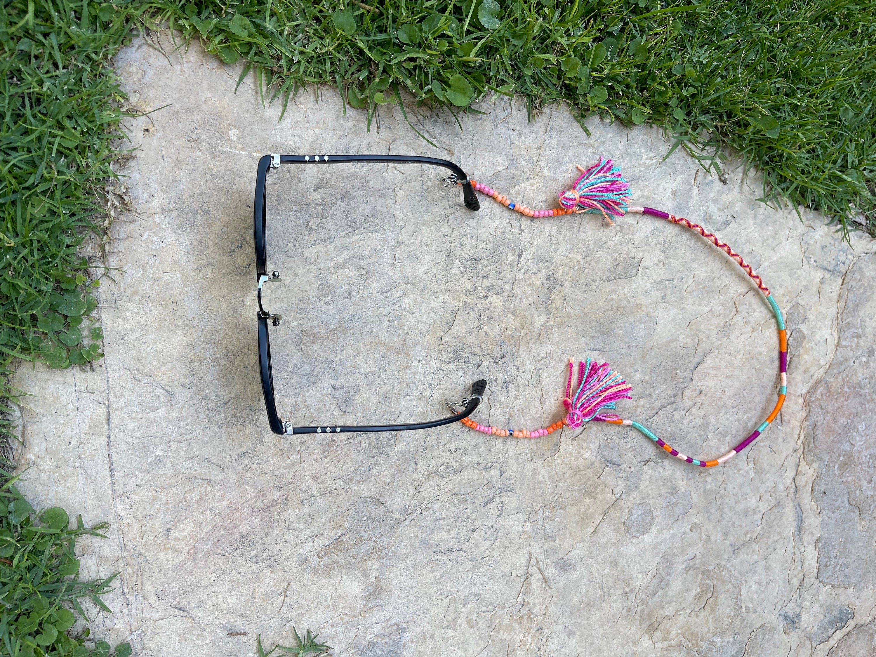 Beaded Sunglasses Chain with Tassel – Colorful Eyeglass Strap, Boho Glasses Holder, Eyewear Lanyard